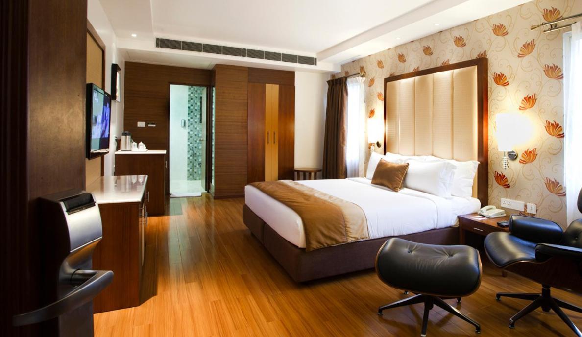 העיר בנגלור Hotel The The Grand Magrath מראה חיצוני תמונה