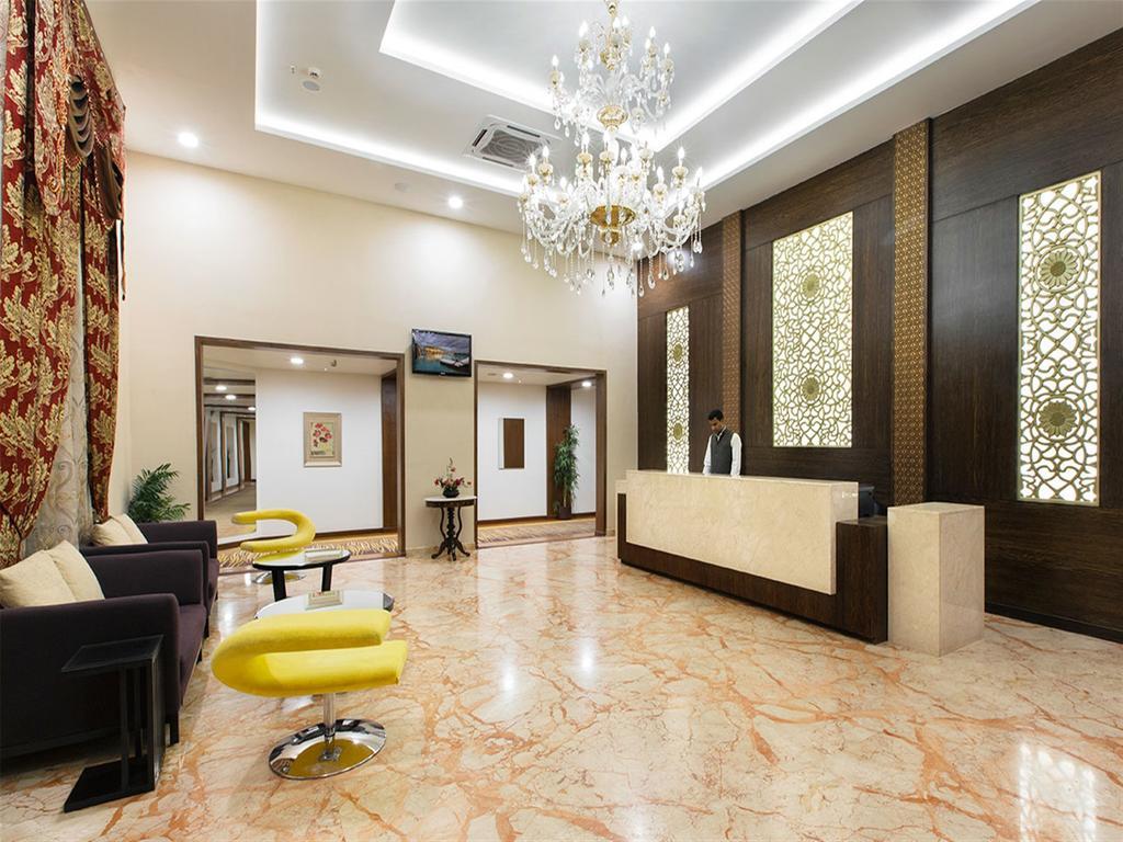 העיר בנגלור Hotel The The Grand Magrath מראה חיצוני תמונה