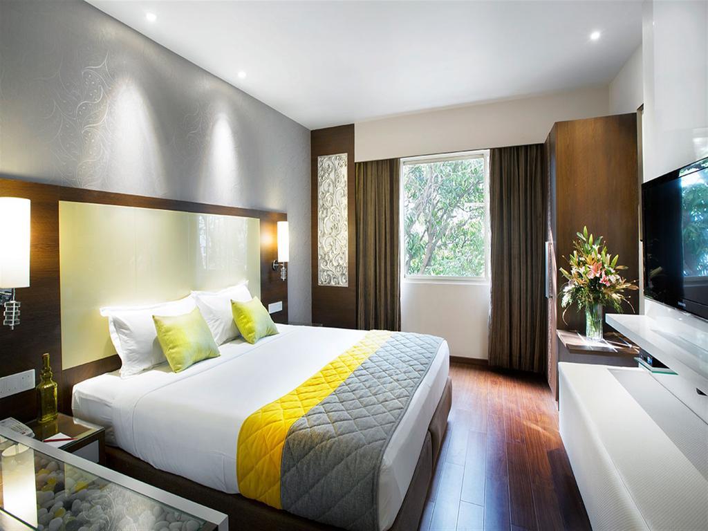 העיר בנגלור Hotel The The Grand Magrath מראה חיצוני תמונה