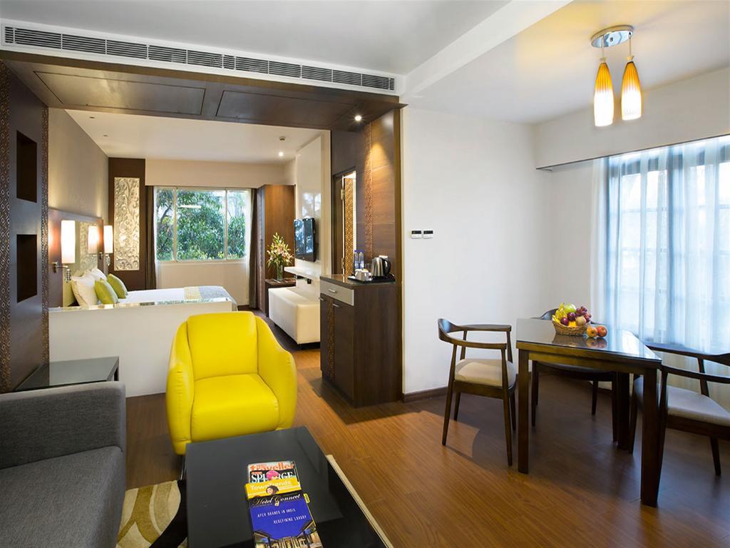 העיר בנגלור Hotel The The Grand Magrath מראה חיצוני תמונה